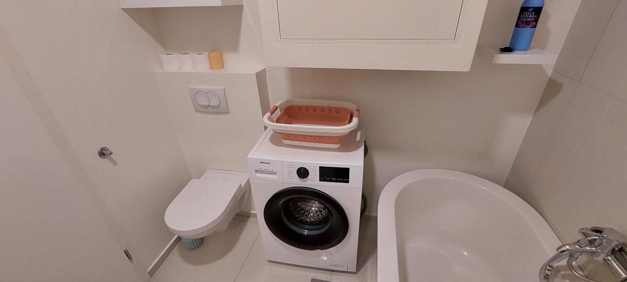 Deluxe Apartment Kristian Whit A Private Parking Rijeka Eksteriør bilde